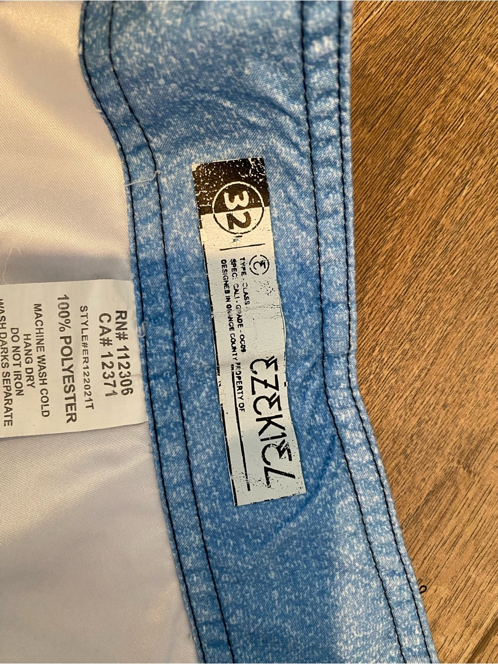 Men’s Swim Short Lot - Picture 5 of 10